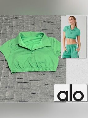 Alo Cropped Prestige Polo Shirt
